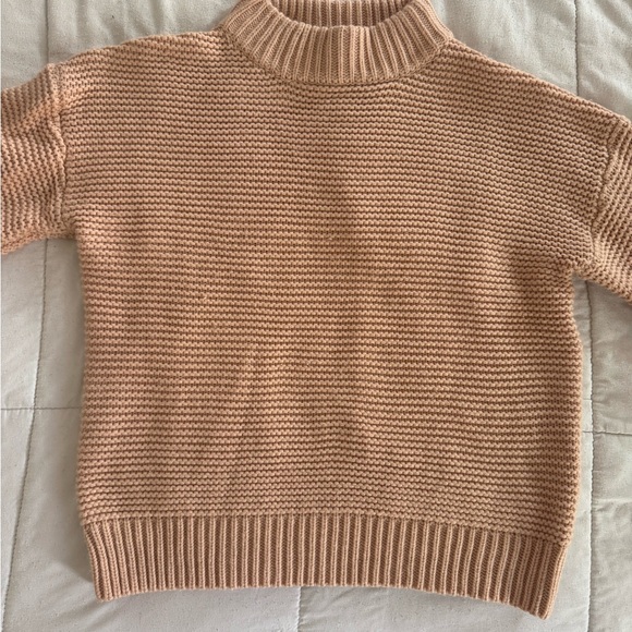 Women's Pink Sweater - Picture 4 of 5